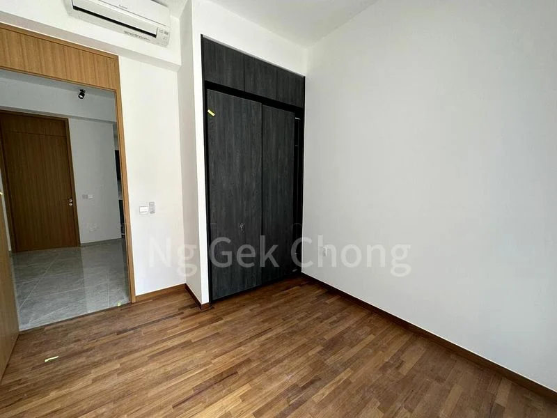 1 Bed Apartment (Condo) for Rent in  1953@Tessensohn - Image 2