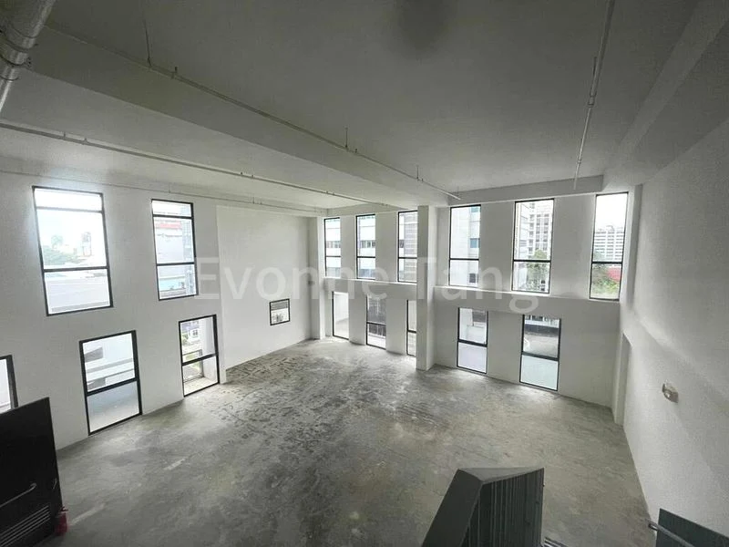 Light Industrial (B1) for Sale: Agrow Building - Image 1