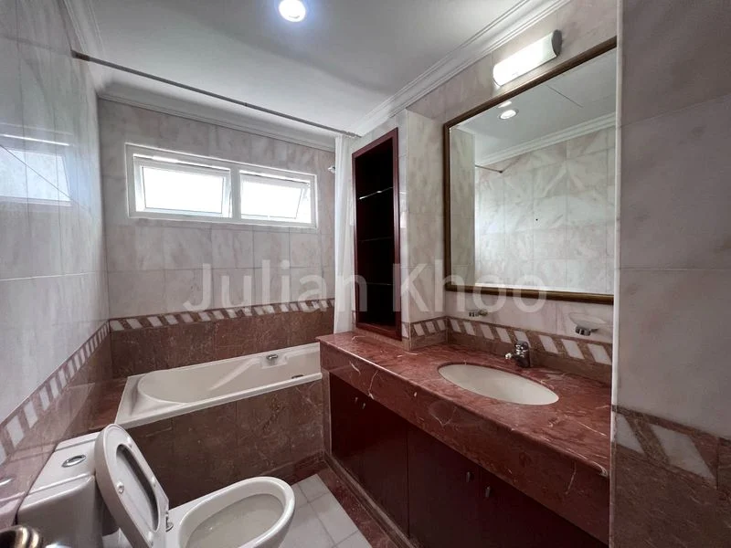 3 Bed Apartment (Condo) for Rent in The Balmoral Spring - Image 10