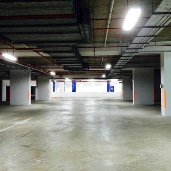 Light Industrial (B1) for Sale: Eldix - Image 5