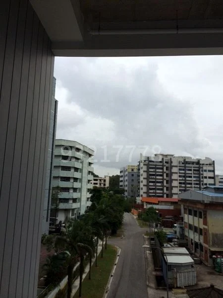 Light Industrial (B1) for Sale: Eldix - Image 12