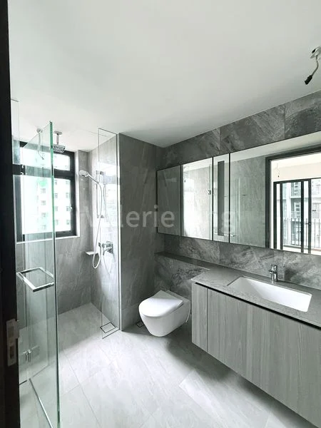 3 Bed Condo for Sale in  Piccadilly Grand / Piccadilly Galleria - Image 13