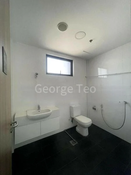 Light Industrial (B1) for Sale: Bizhub 28 - Image 2