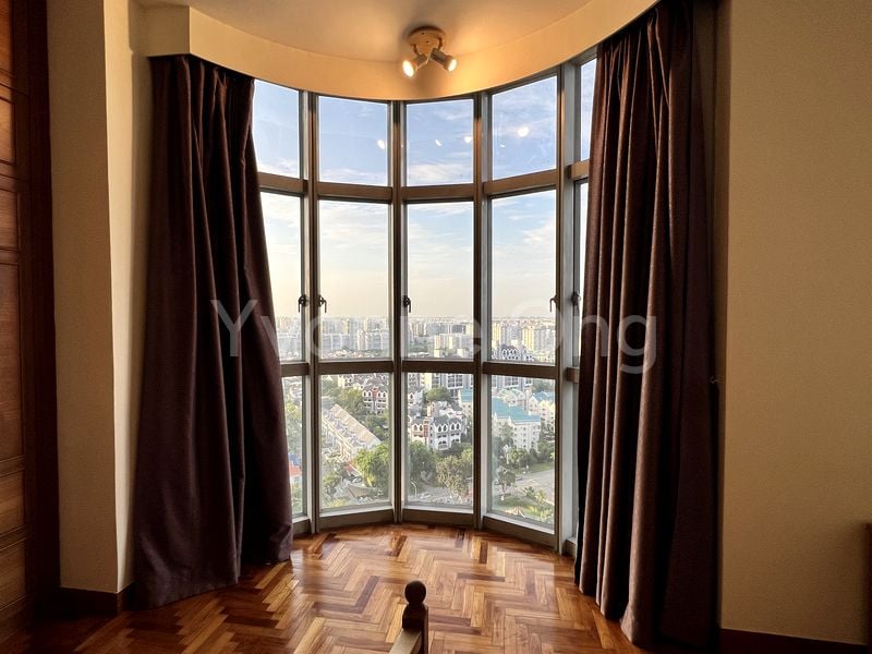 2 Bed Condo for Rent in  The Bayshore - Image 7
