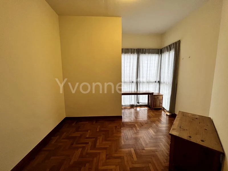 2 Bed Condo for Rent in  The Bayshore - Image 8