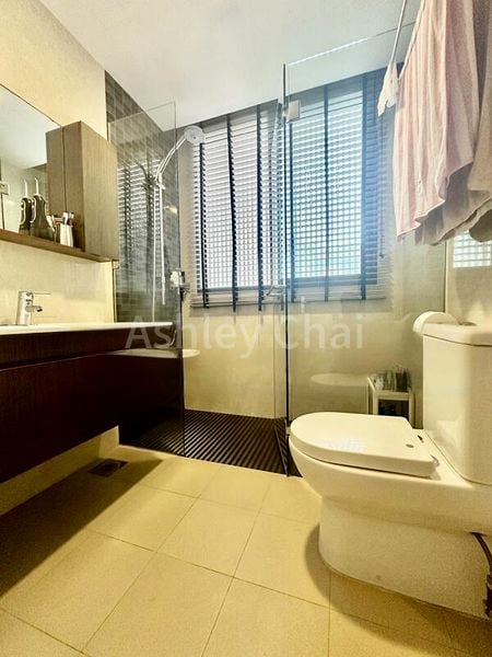 5 Bed Terraced House (Landed) for Sale in Jalan Kayu Estate - Image 9