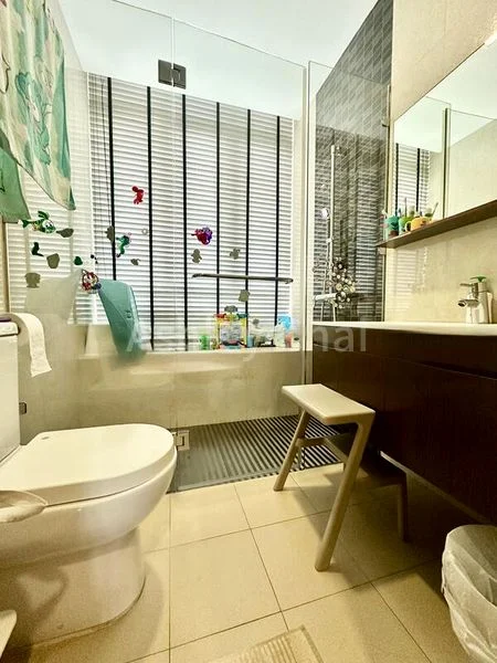 5 Bed Terraced House (Landed) for Sale in Jalan Kayu Estate - Image 7