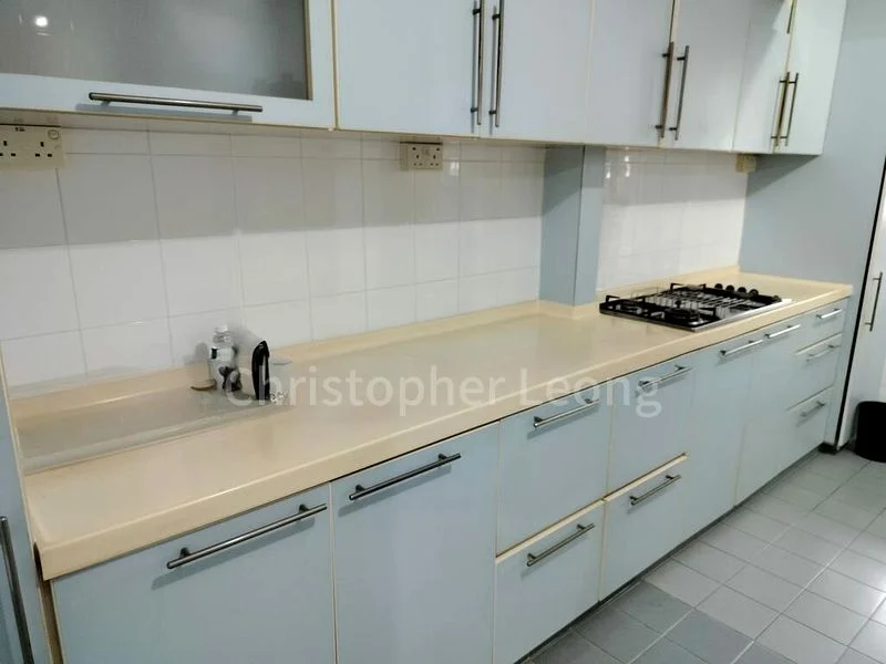 4 Room (4I) HDB for Sale in 45 Marine Crescent - Image 5