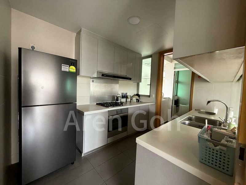 3 Bed Condo for Rent in Livia - Image 4