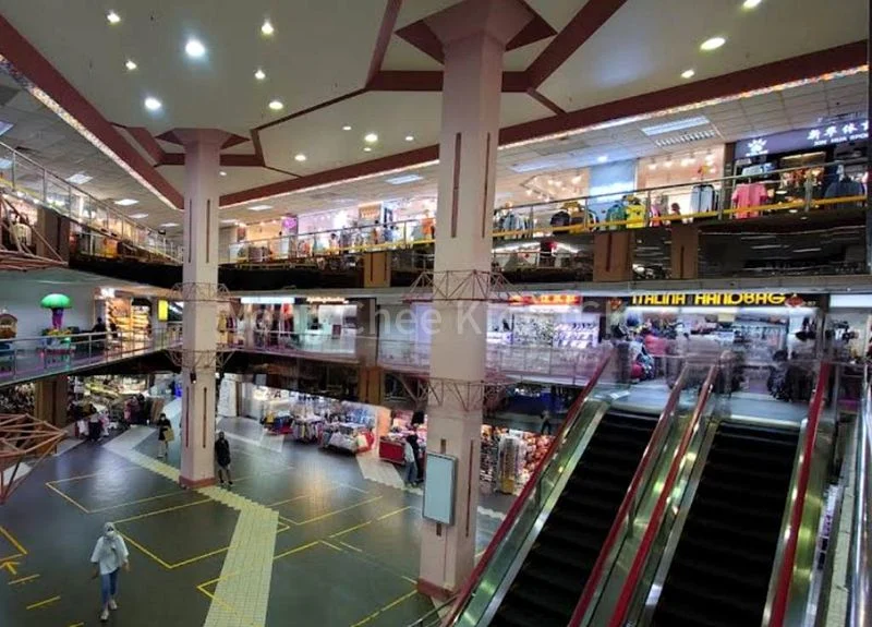 Shop / Shophouse for Rent: City Plaza - Image 3