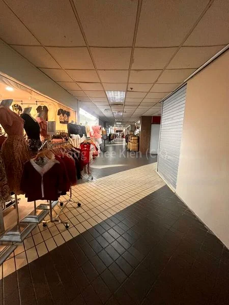 Shop / Shophouse for Rent: City Plaza - Image 1