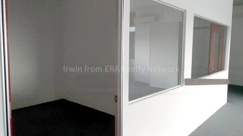 Light Industrial (B1) for Rent: Wcega Tower - Image 4