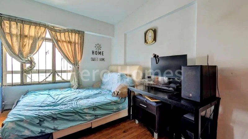 4 Room (4A) HDB for Sale in  466D Sembawang Drive - Image 2