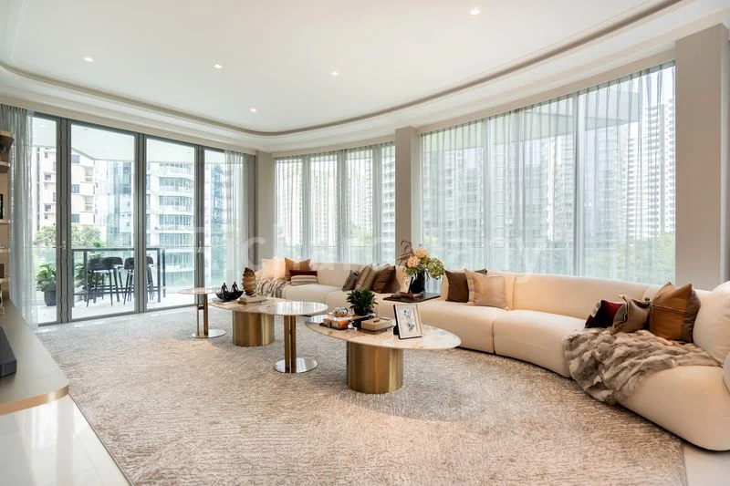 4+1 Bed Condo for Sale in  Cliveden At Grange - Image 1