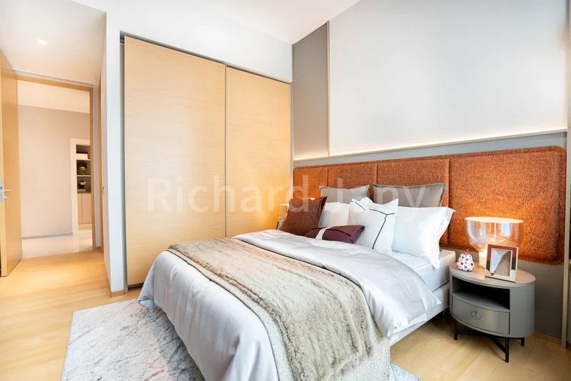 4+1 Bed Condo for Sale in  Cliveden At Grange - Image 19