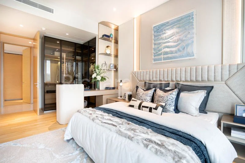 4+1 Bed Condo for Sale in  Cliveden At Grange - Image 12