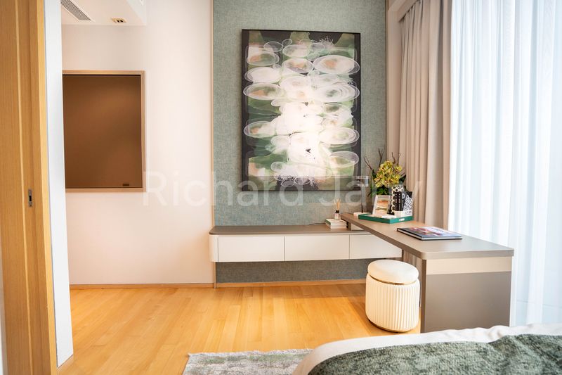 4+1 Bed Condo for Sale in  Cliveden At Grange - Image 23