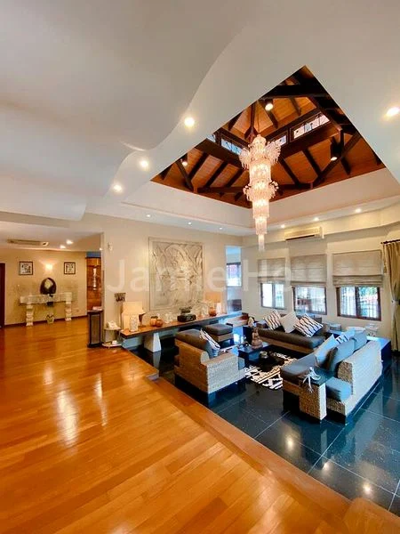 5 Bed Bungalow (Landed) for Sale in  Serangoon Garden Estate - Image 1