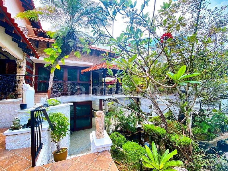 5 Bed Bungalow (Landed) for Sale in  Serangoon Garden Estate - Image 8