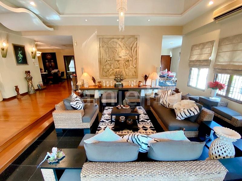 5 Bed Bungalow (Landed) for Sale in  Serangoon Garden Estate - Image 4