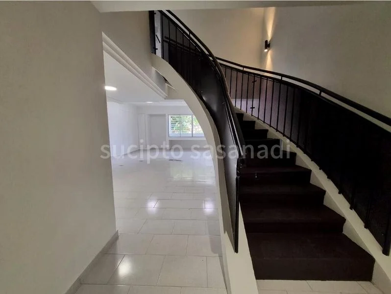 3 Bed Condo for Rent in  Chancery Court - Image 2