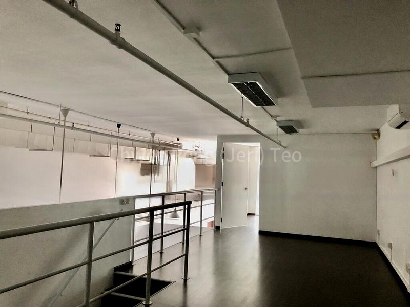 Light Industrial (B1) for Rent: Frontier - 1,200 Sq Ft Shop, Street 12, Al Quoz - Image 13