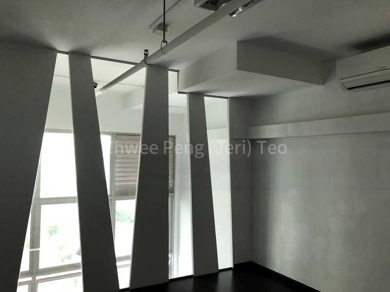 Light Industrial (B1) for Rent: Frontier - 1,200 Sq Ft Shop, Street 12, Al Quoz - Image 10