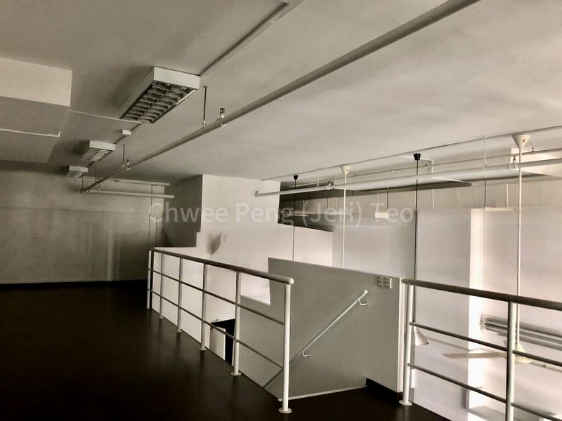 Light Industrial (B1) for Rent: Frontier - 1,200 Sq Ft Shop, Street 12, Al Quoz - Image 12