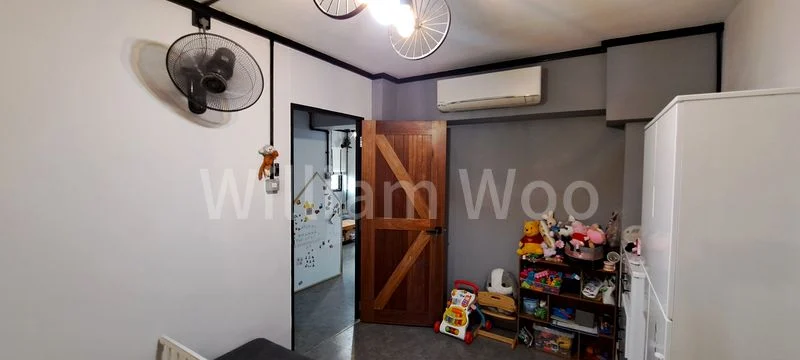 4 Room (4A) HDB for Rent in  427 Woodlands Street 41 - Image 6