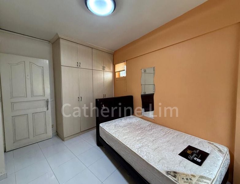 5 Room (5I) HDB for Rent in  517 Pasir Ris Street 52 - Image 2