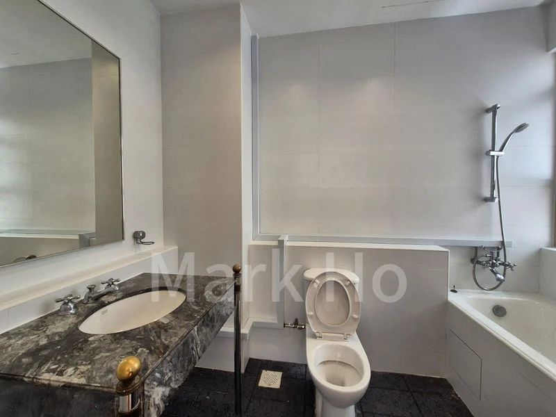 4 Bed Condo for Rent in  Leonie Condotel - Image 18