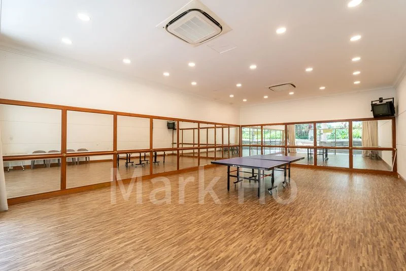 4 Bed Condo for Rent in  Leonie Condotel - Image 12