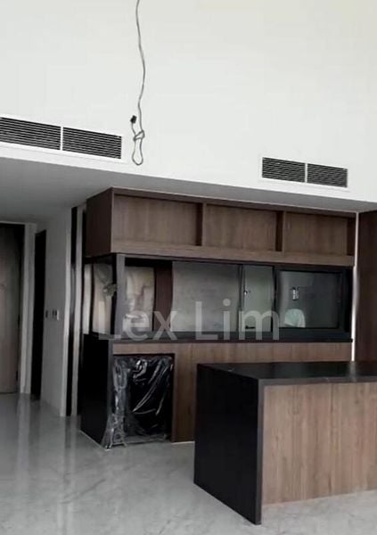 4 Bed Condo for Sale in  Sceneca Residence / Sceneca Square - Image 4