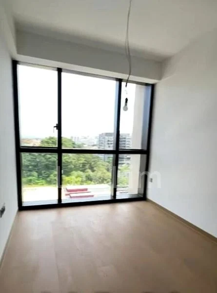 4 Bed Condo for Sale in  Sceneca Residence / Sceneca Square - Image 7