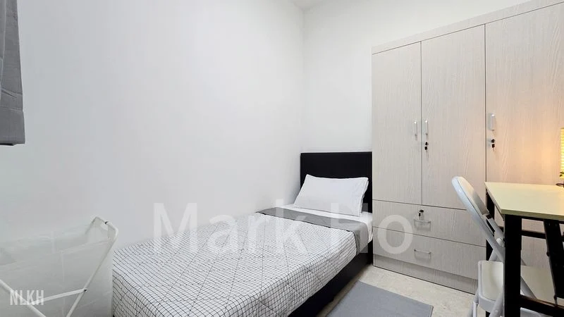 Common Room (Condo) for Rent in  Lakeholmz - Image 1