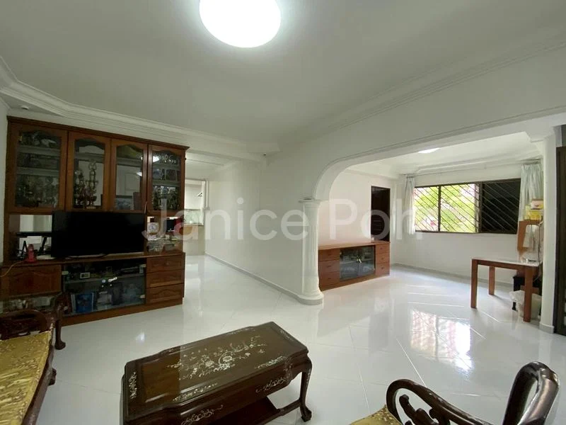 5 Room (5A) HDB for Sale in  225 Bishan Street 23 - Image 3