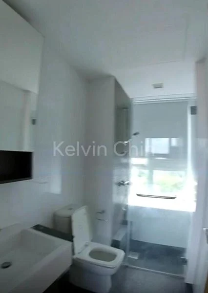 3 Bed Condo for Sale in  The Parc Condominium - Image 4