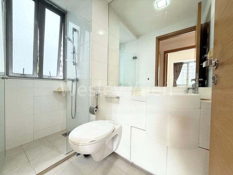 2 Bed Condo for Rent in Twin Regency - Image 1