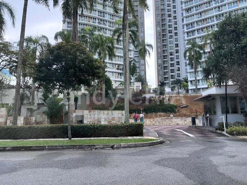 4 Bed Condo for Rent in  Trellis Towers - Image 16