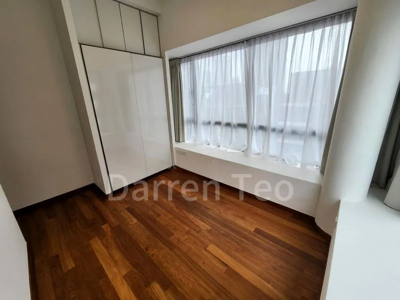 4 Bed Condo for Rent in Treasure On Balmoral - Image 8