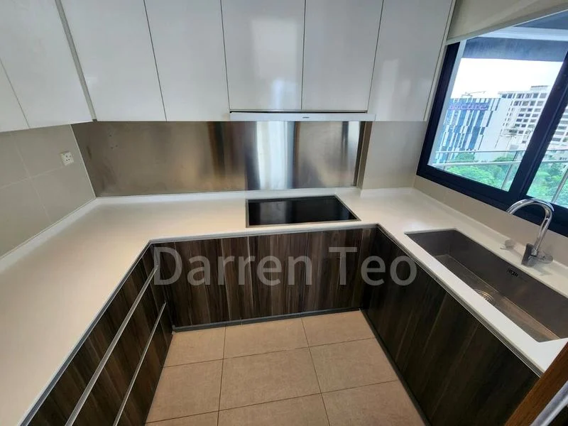 4 Bed Condo for Rent in Treasure On Balmoral - Image 16