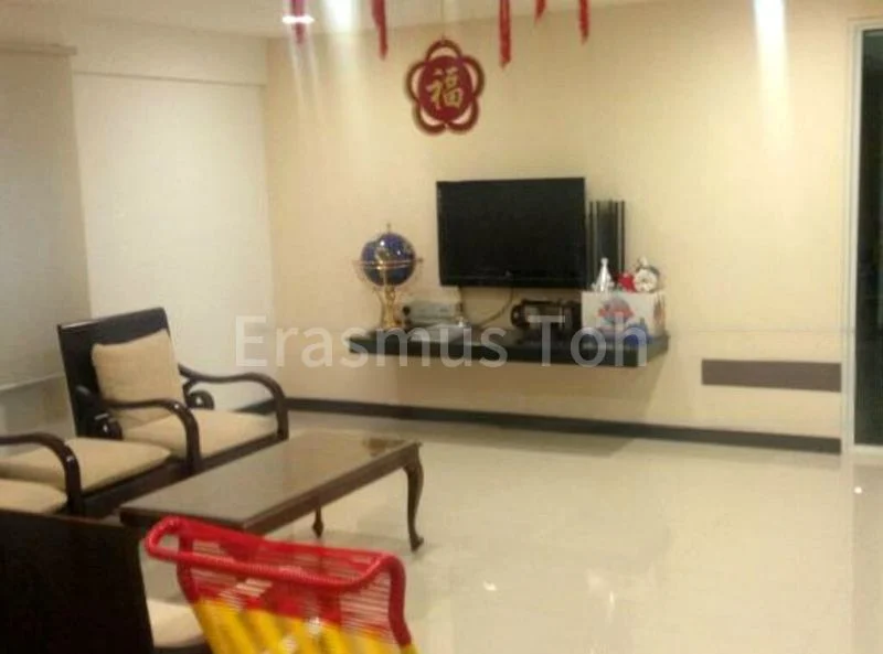 Executive HDB for Rent in 238 Pasir Ris Street 21 - Image 4