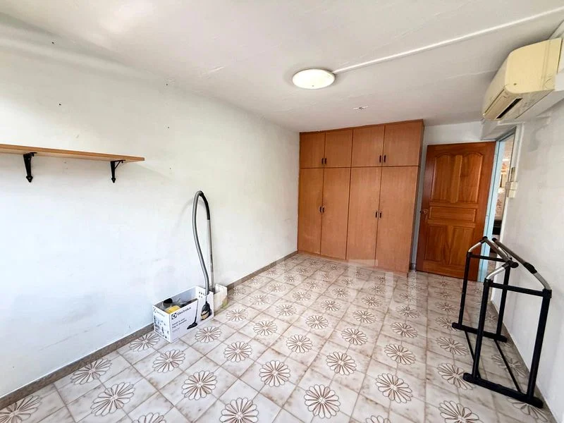 3 Room (3I) HDB for Sale in  18 Eunos Crescent - Image 9