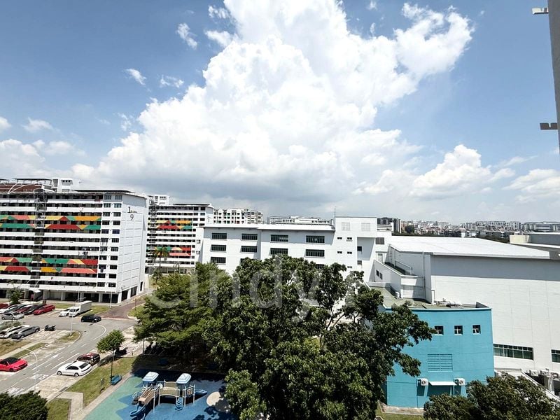 3 Room (3I) HDB for Sale in  18 Eunos Crescent - Image 4