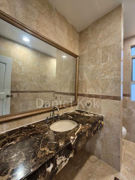 4 Bed Condo for Rent in  Leonie Condotel - Image 10