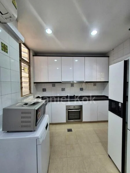 4 Bed Condo for Rent in  Leonie Condotel - Image 13