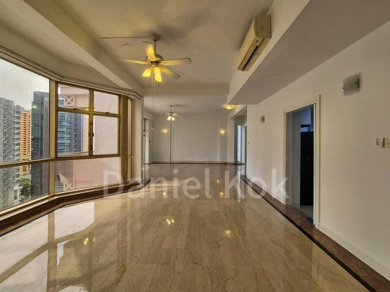 4 Bed Condo for Rent in  Leonie Condotel - Image 11