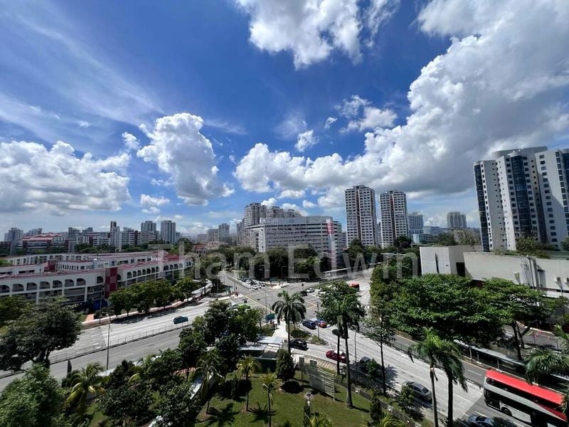 3 Room (3NG) HDB for Rent in  301 Jurong East Street 32 - Image 1