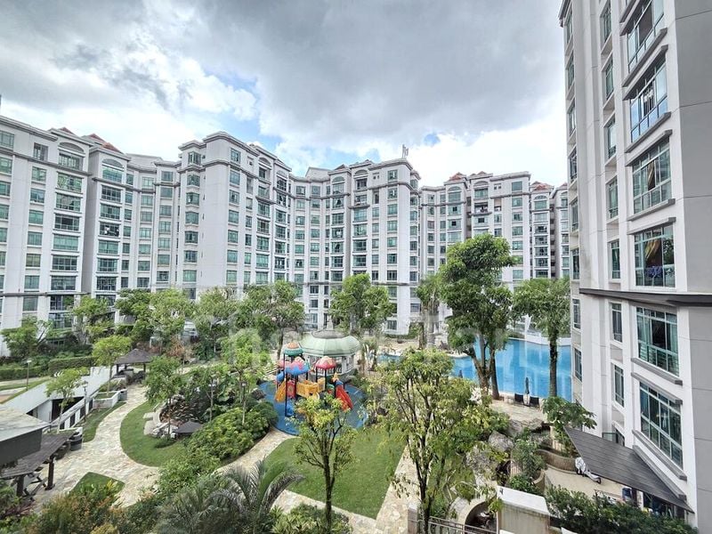 4 Bed Condo for Rent in  The Hillside - Image 13