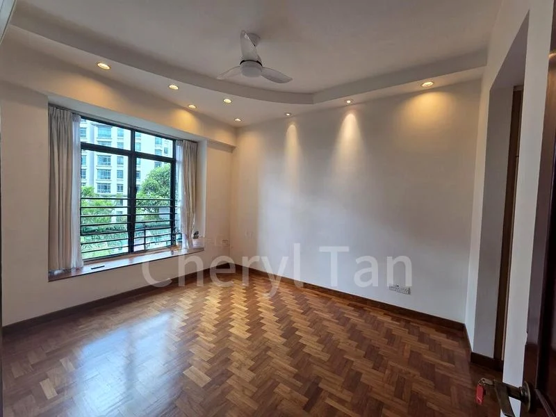 4 Bed Condo for Rent in  The Hillside - Image 10